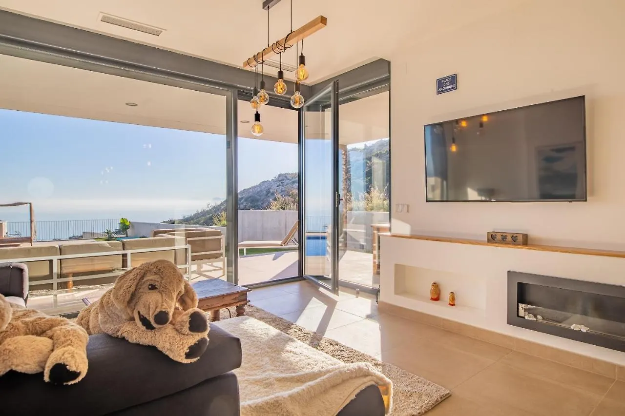 2260-Luxury Villa With Private Pool And Seaview Manilva