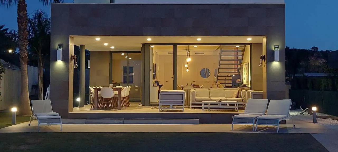 2260-Luxury Villa With Private Pool And Seaview Manilva İspanya
