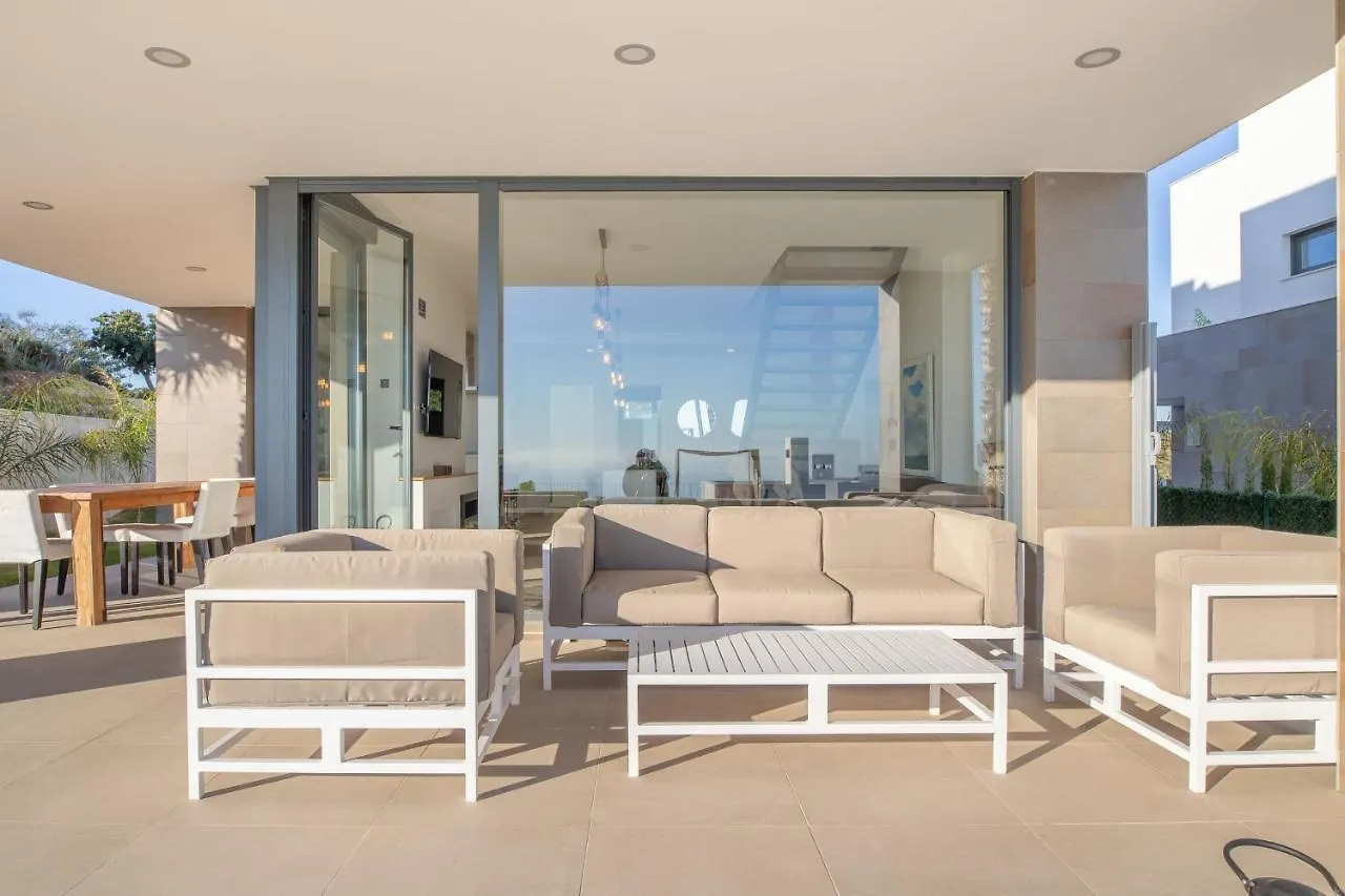 2260-Luxury Villa With Private Pool And Seaview Manilva