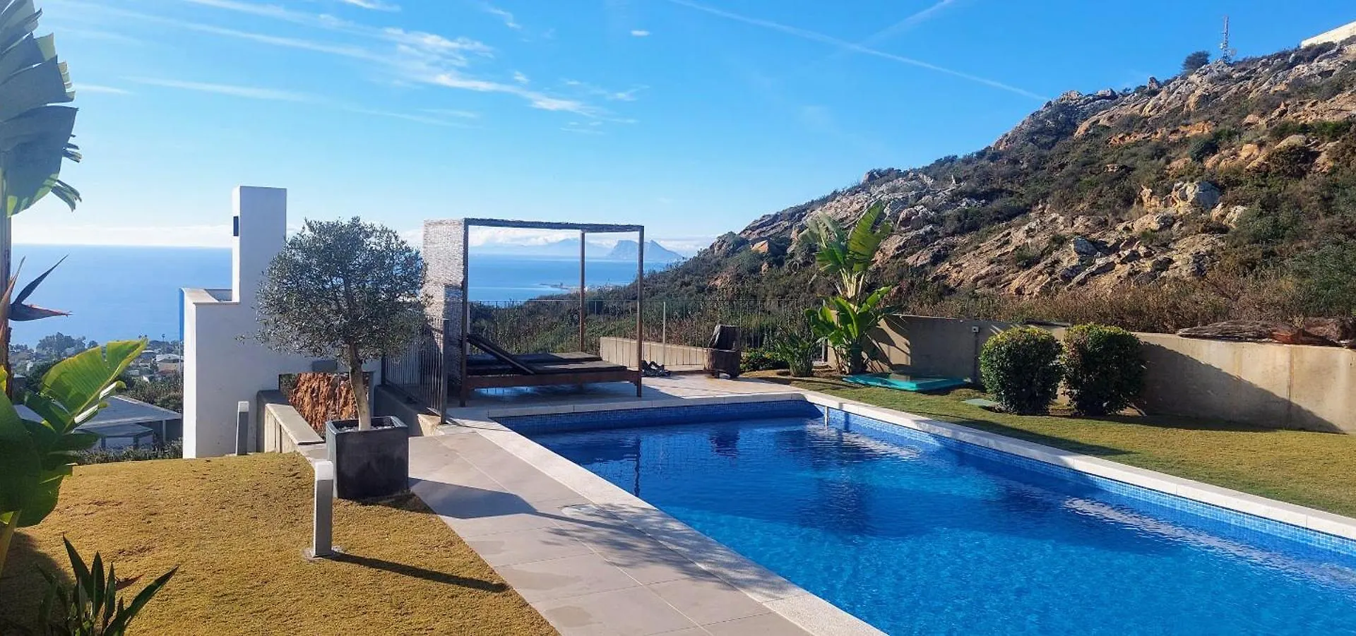 2260-Luxury Villa With Private Pool And Seaview Manilva